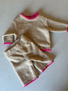 3M Cozy Cream Kids lounge Set with Pink Trim